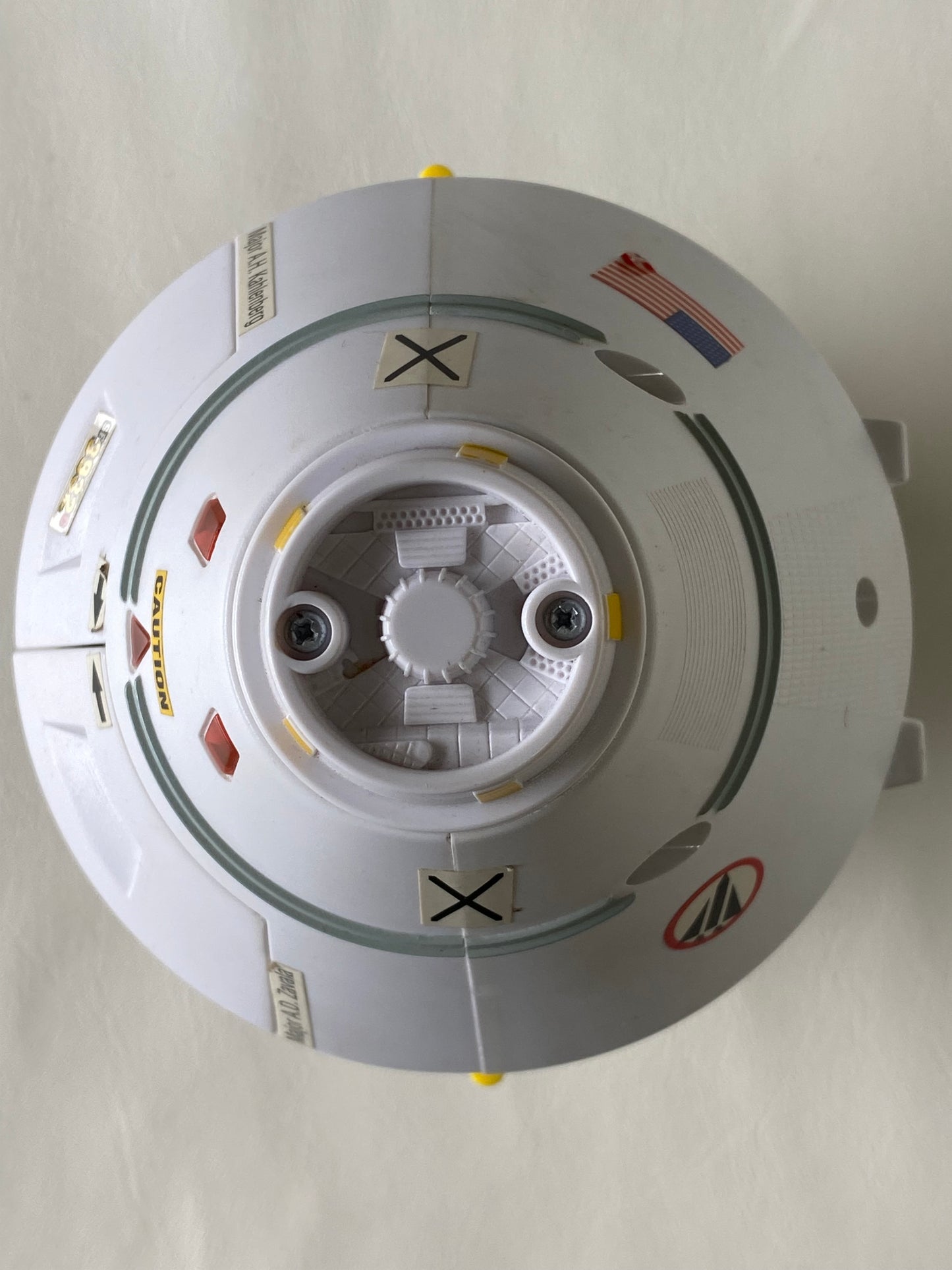 Vintage 1998 Lanard Star Force Space Shuttle Capsule toy with pilots