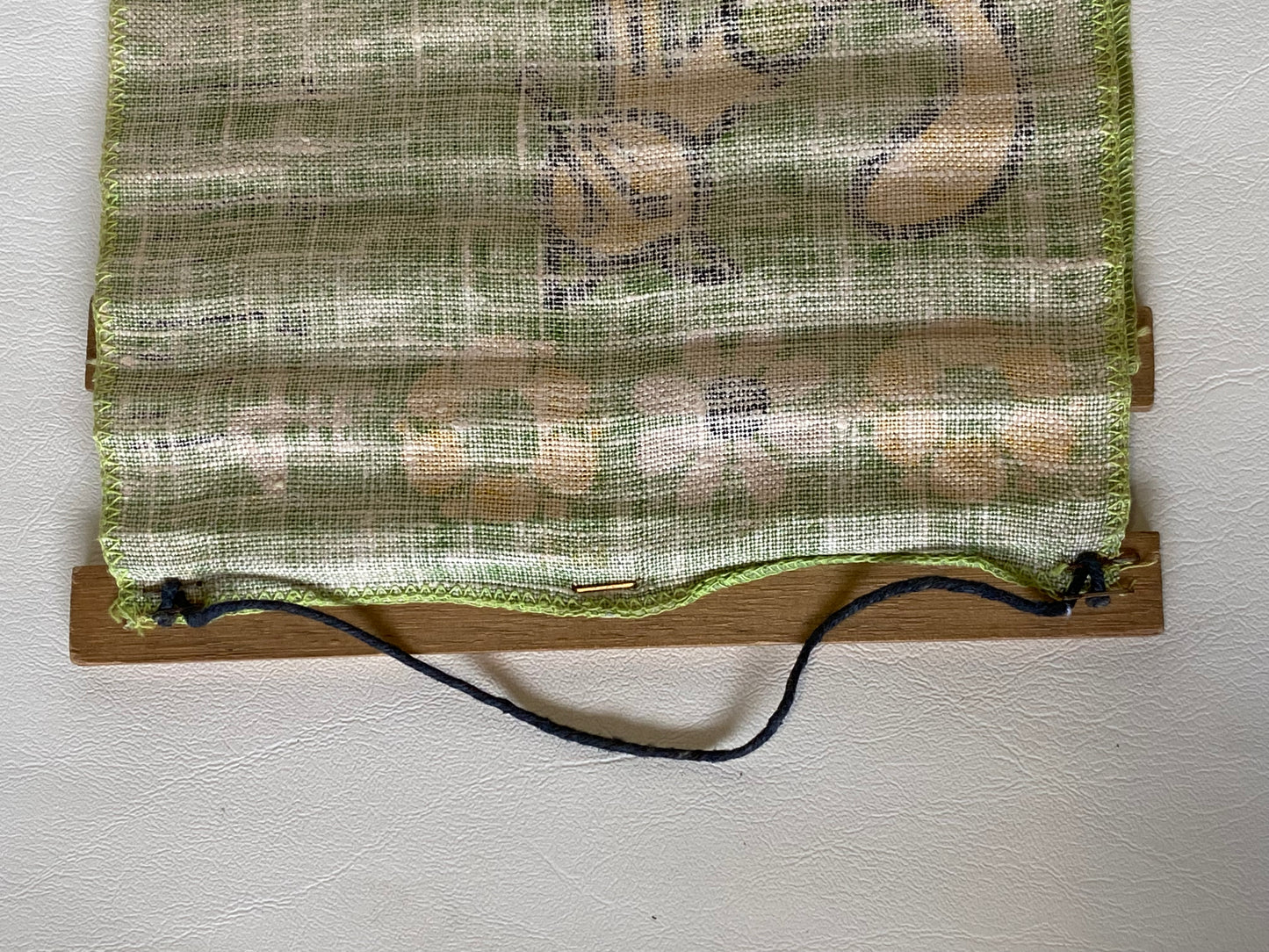Vintage Australian Rodriguez linen growth chart