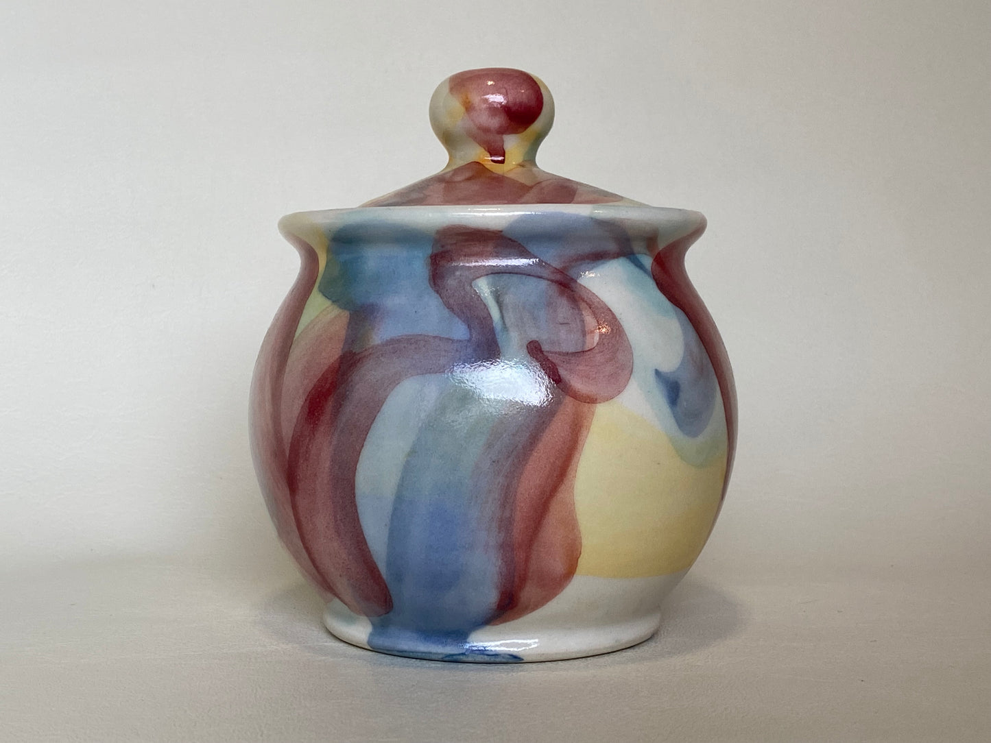 John Bartram Tasmania Sugar bowl with lid - signed to base