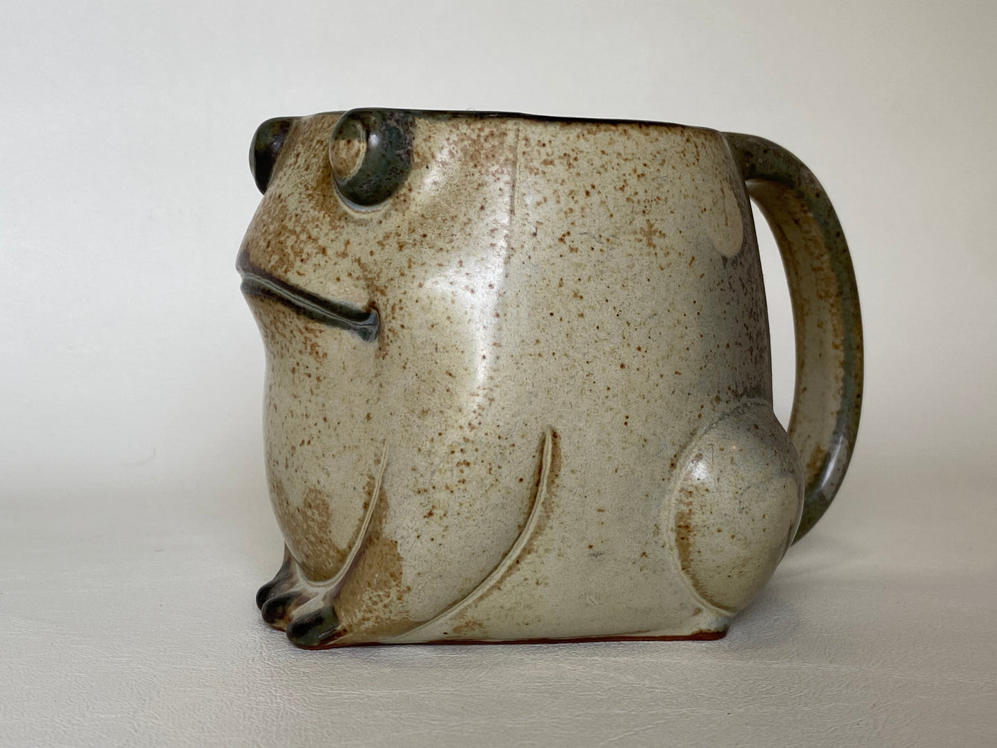 GEMPO frog cup - vintage