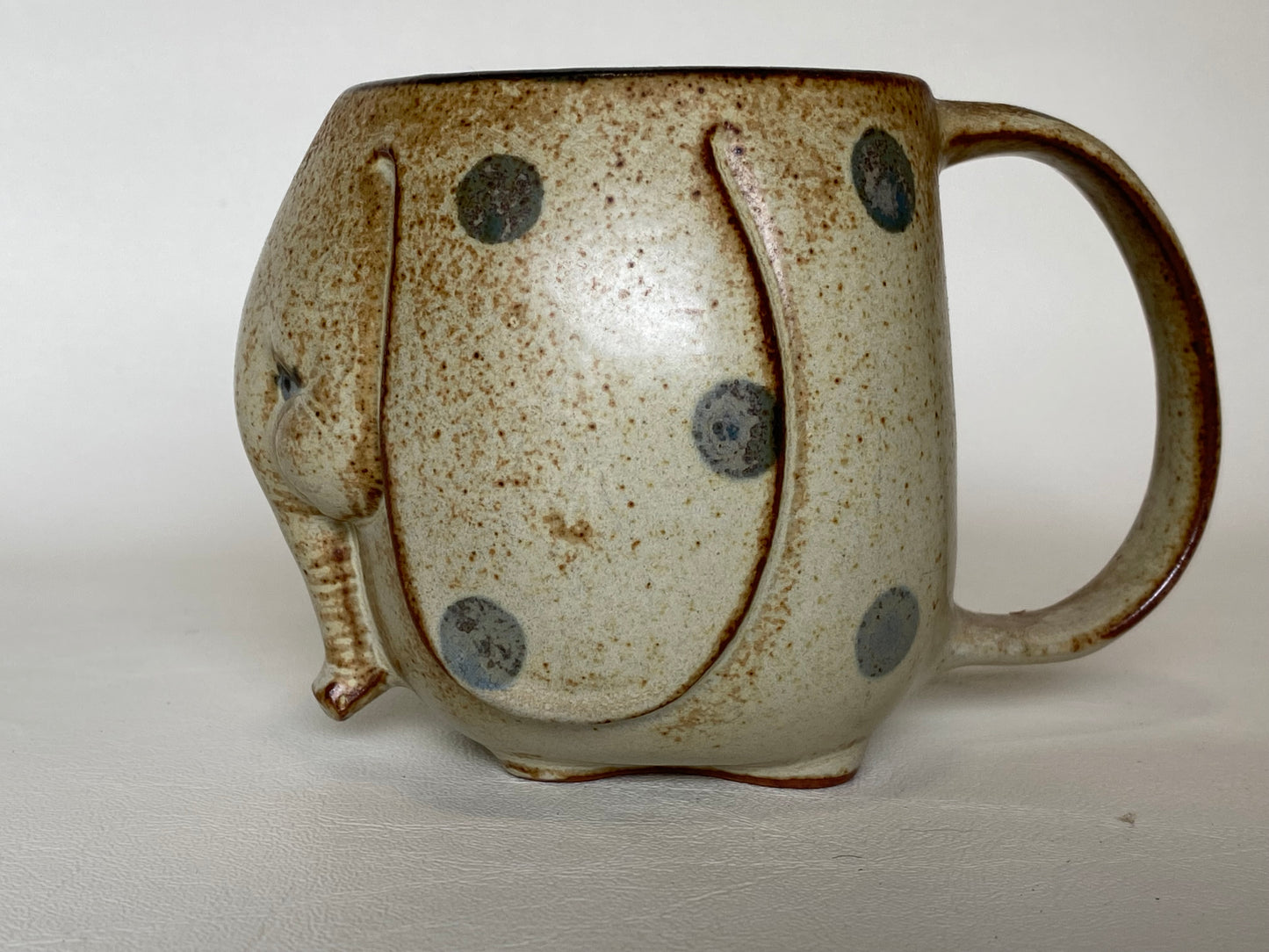 GEMPO 1970s Elephant cup
