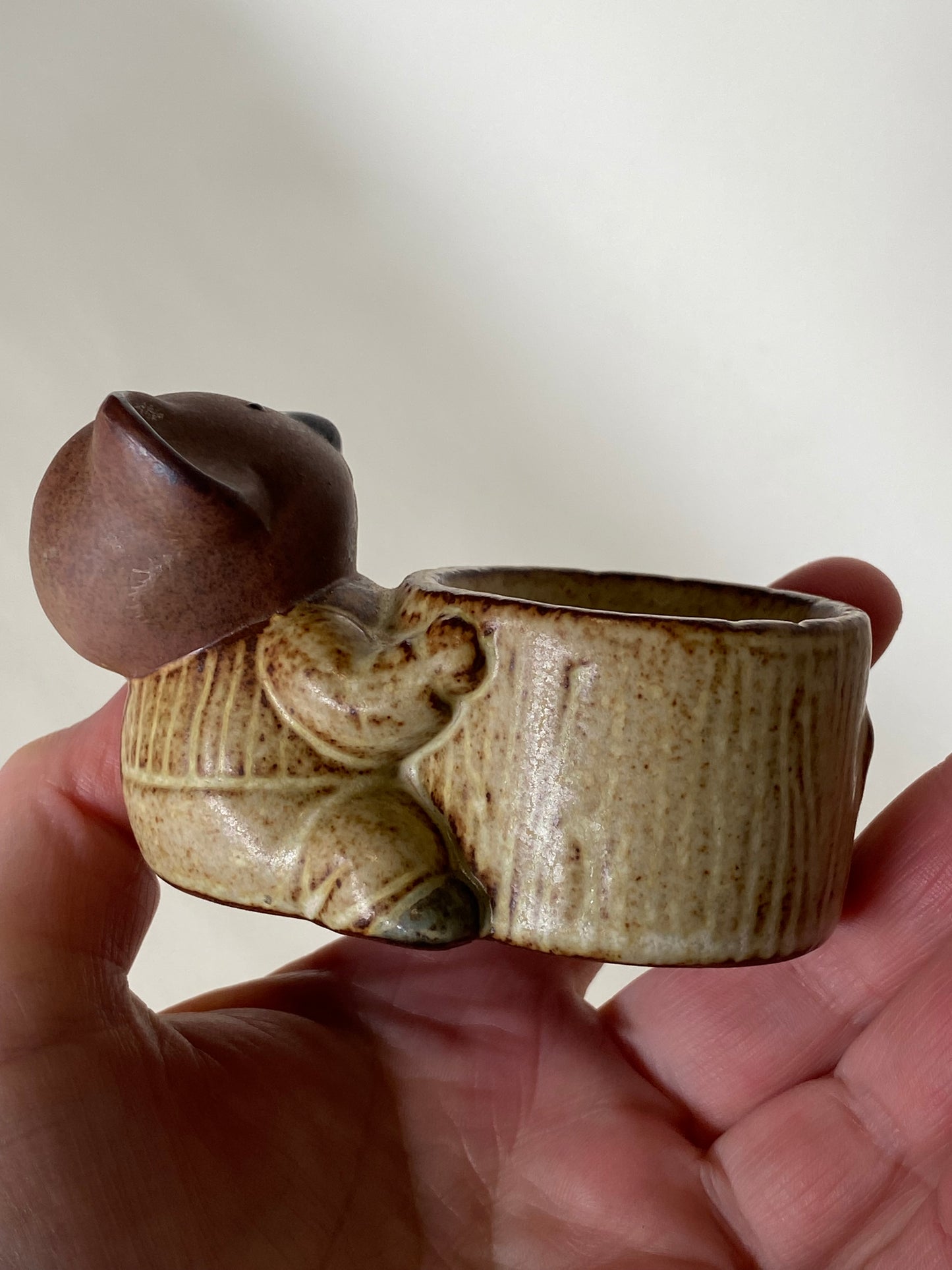 Vintage 1970s GEMPO koala egg cup
