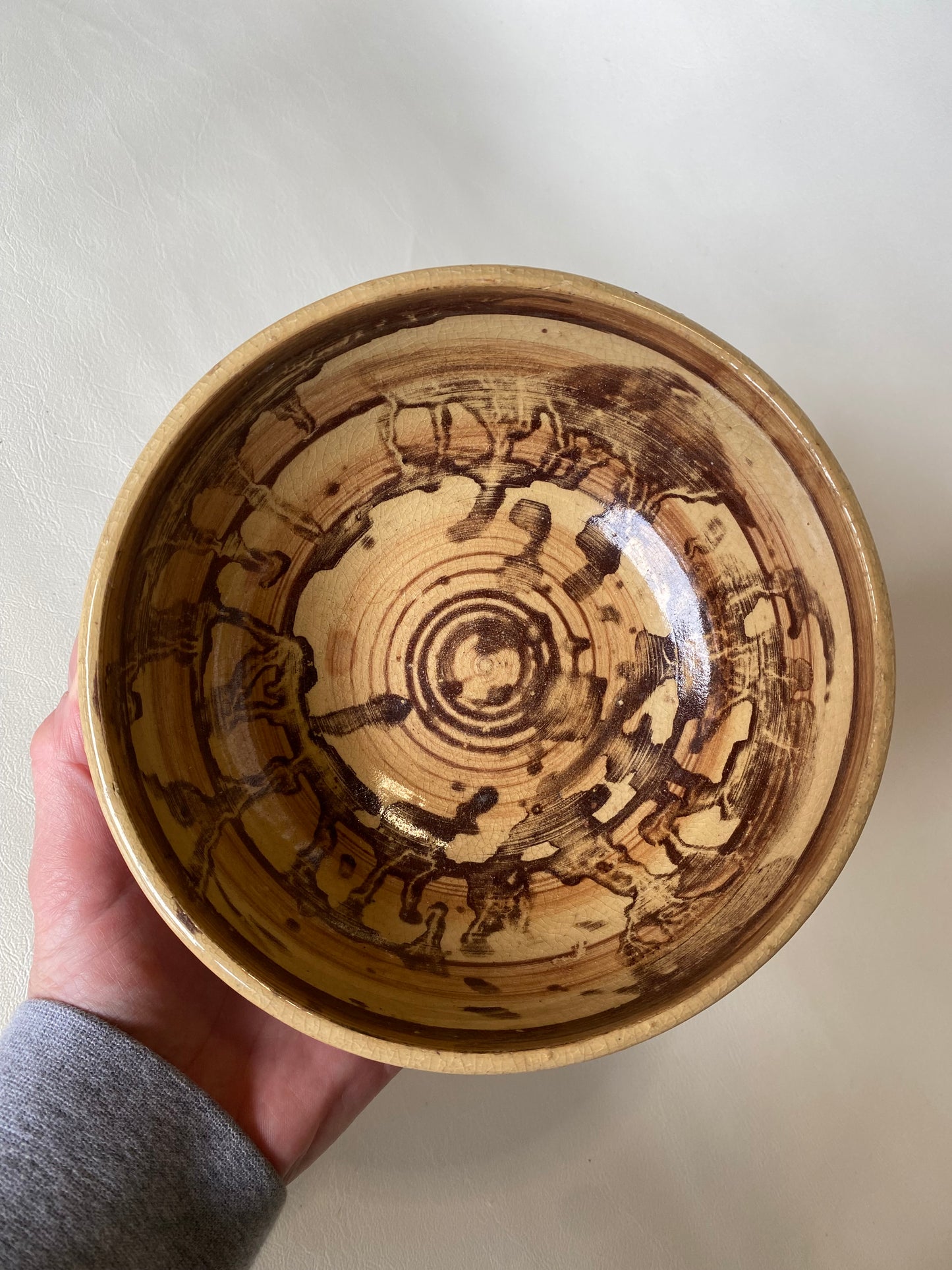 Rare Helena Chudocekova 1970s Port Arthur pottery bowl