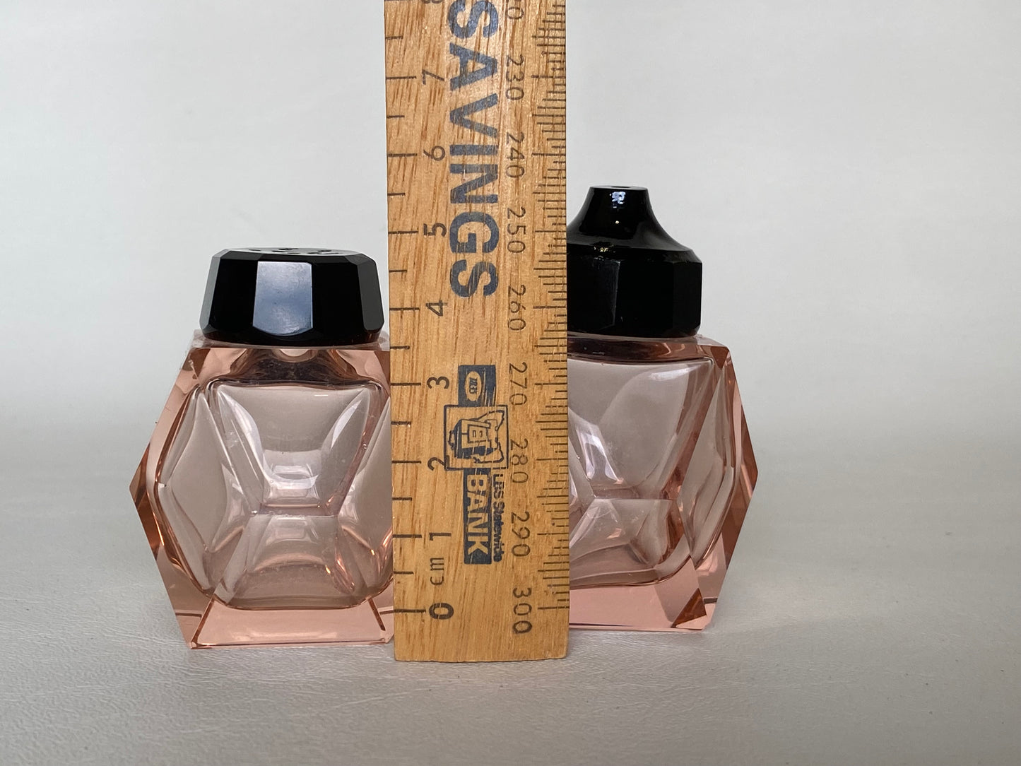 Depression glass (Pink) salt and pepper shakers - Crown Crystal Australia
