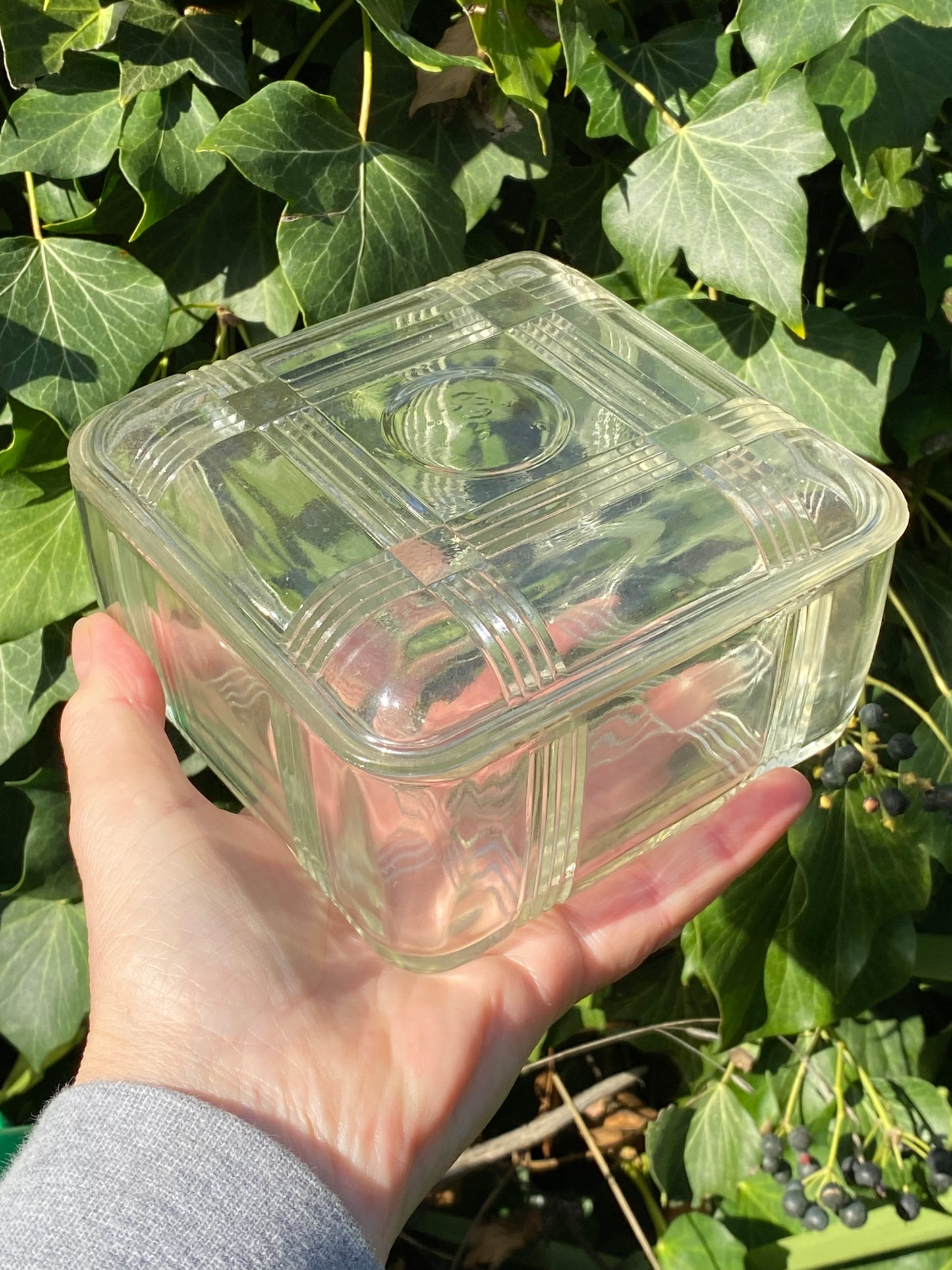 VERY collectable 1950s Crown Crystal Australia Refrigerator Box - Clear