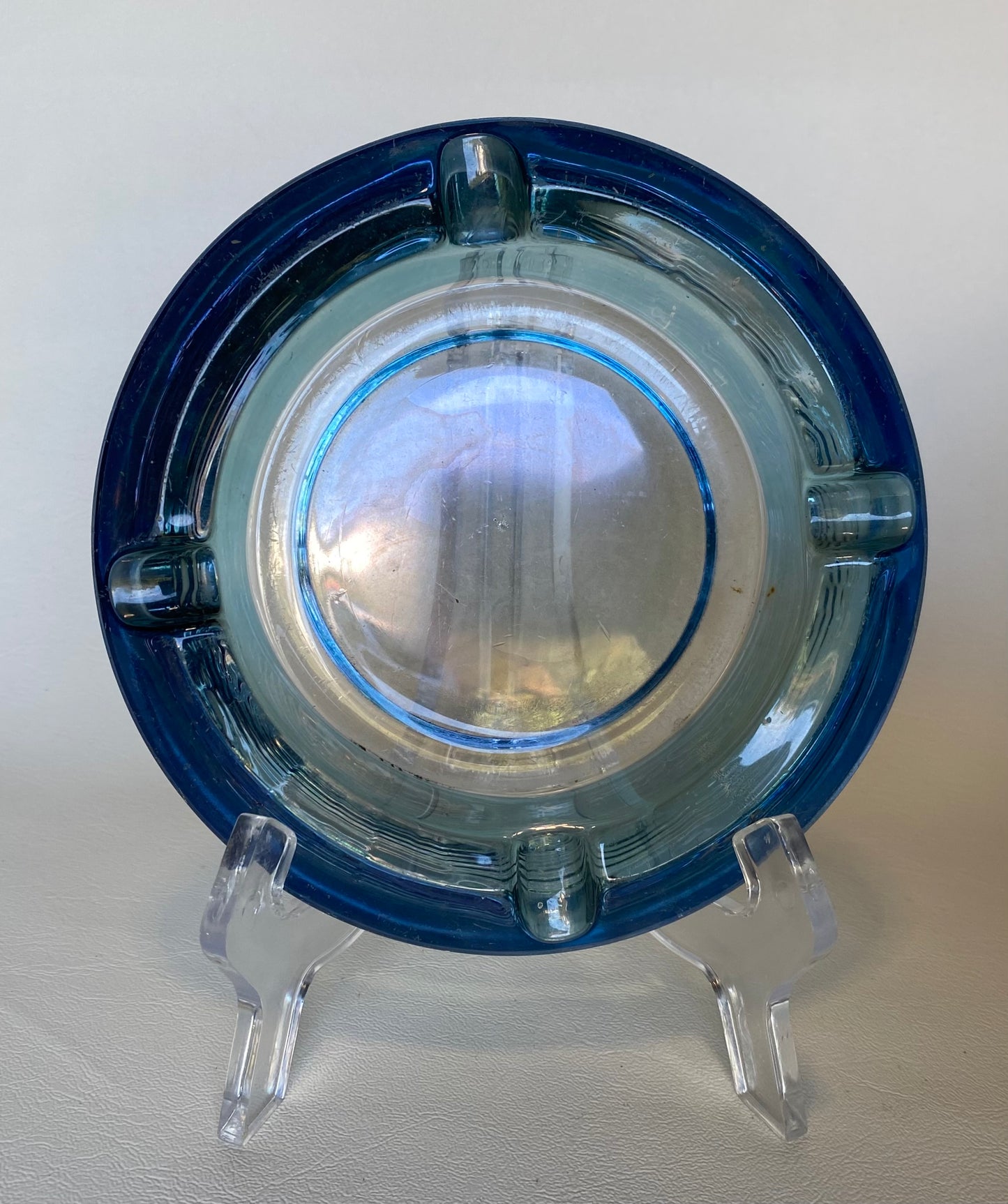 Vintage neodymium glass ashtray