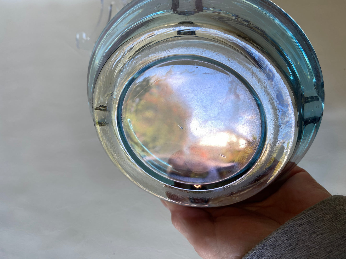 Vintage neodymium glass ashtray