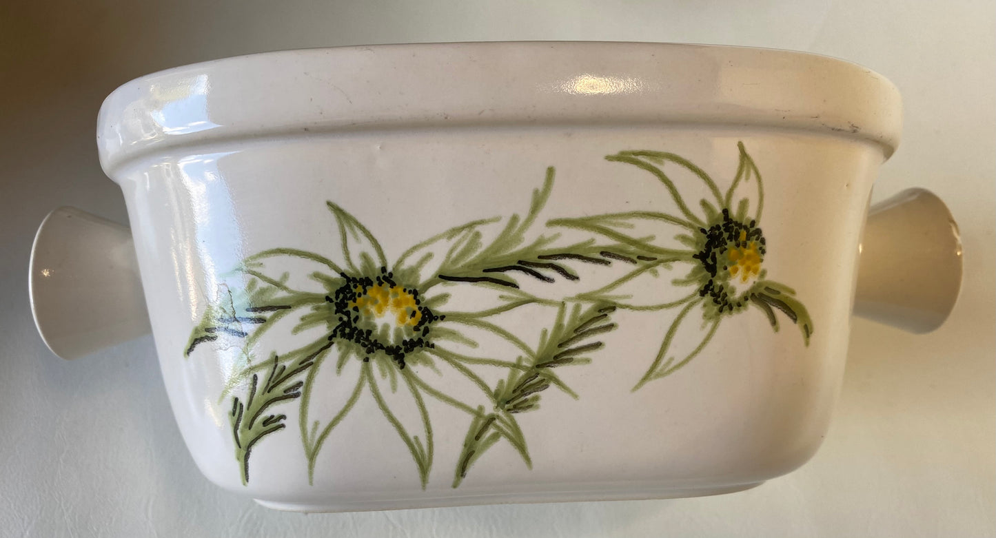 1960s Diana Australia Casserole Dish and Lid - Flannel-flower design