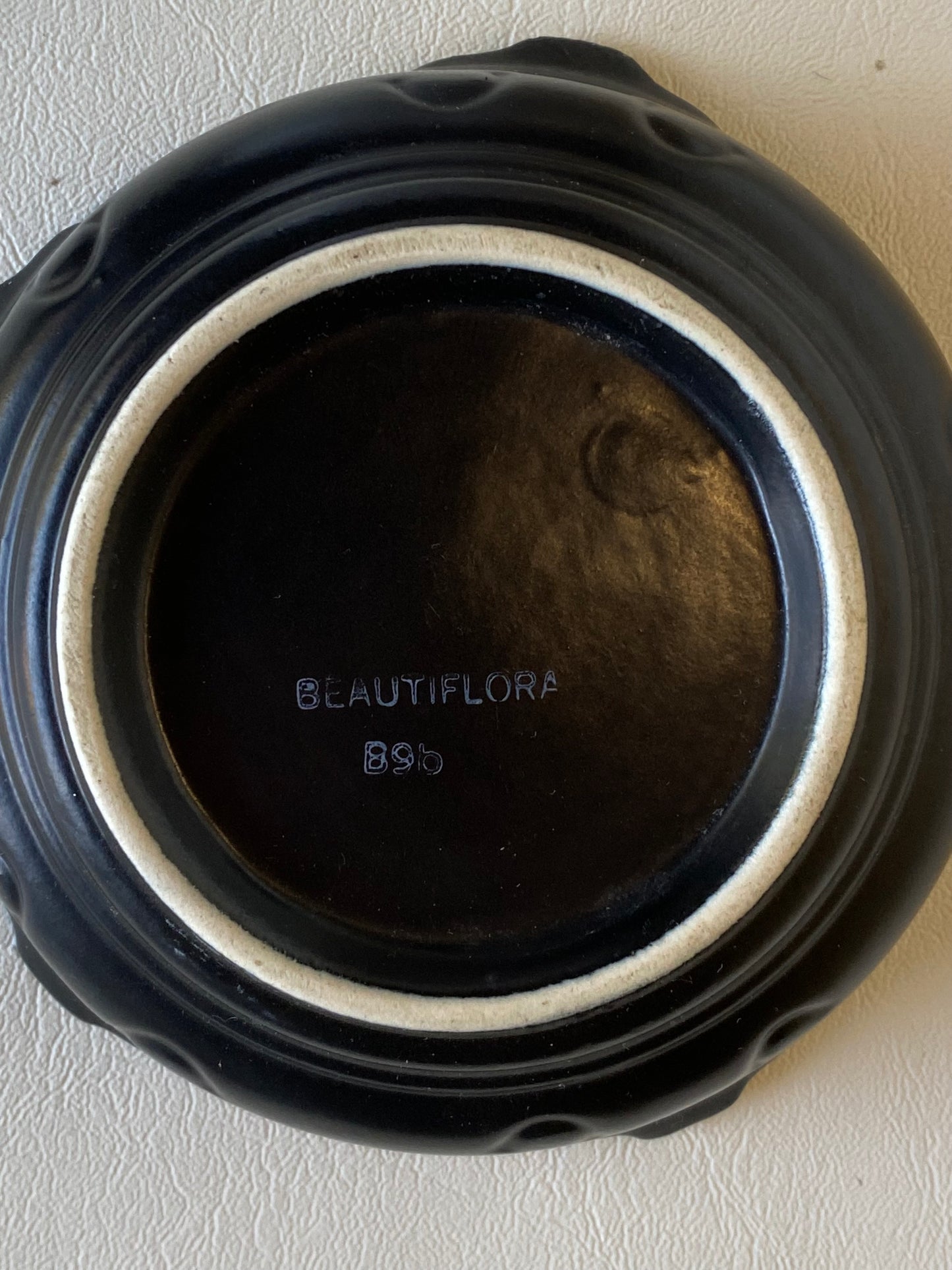 Diana Australia 1960s Beautiflora B9 vase and plinth B9b