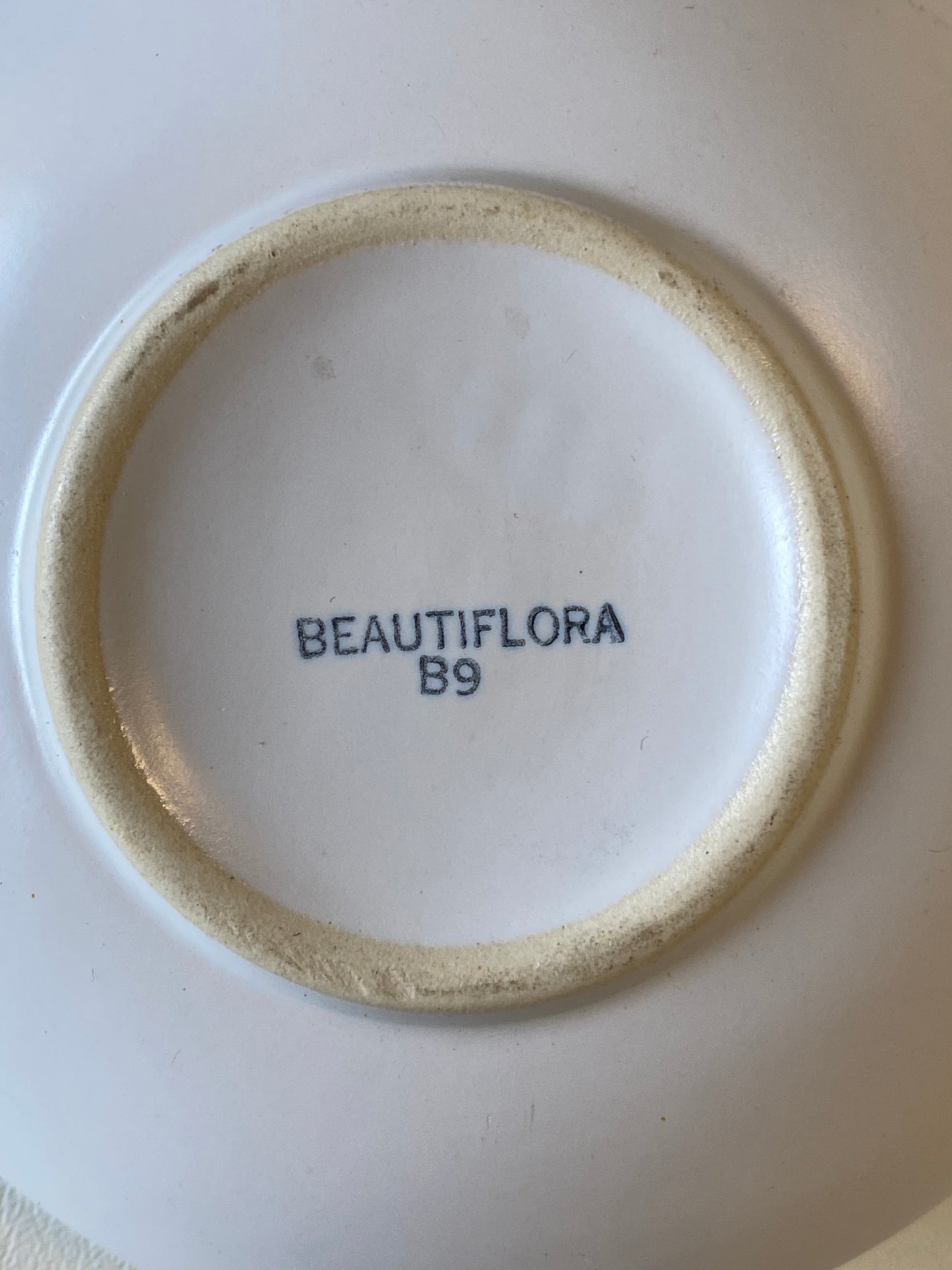 Diana Australia 1960s Beautiflora B9 vase and plinth B9b