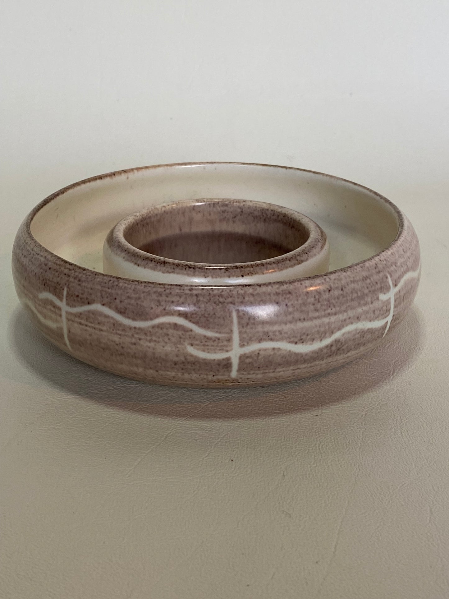 Charles Wilton Float Bowl Posy Ring - light purple and white