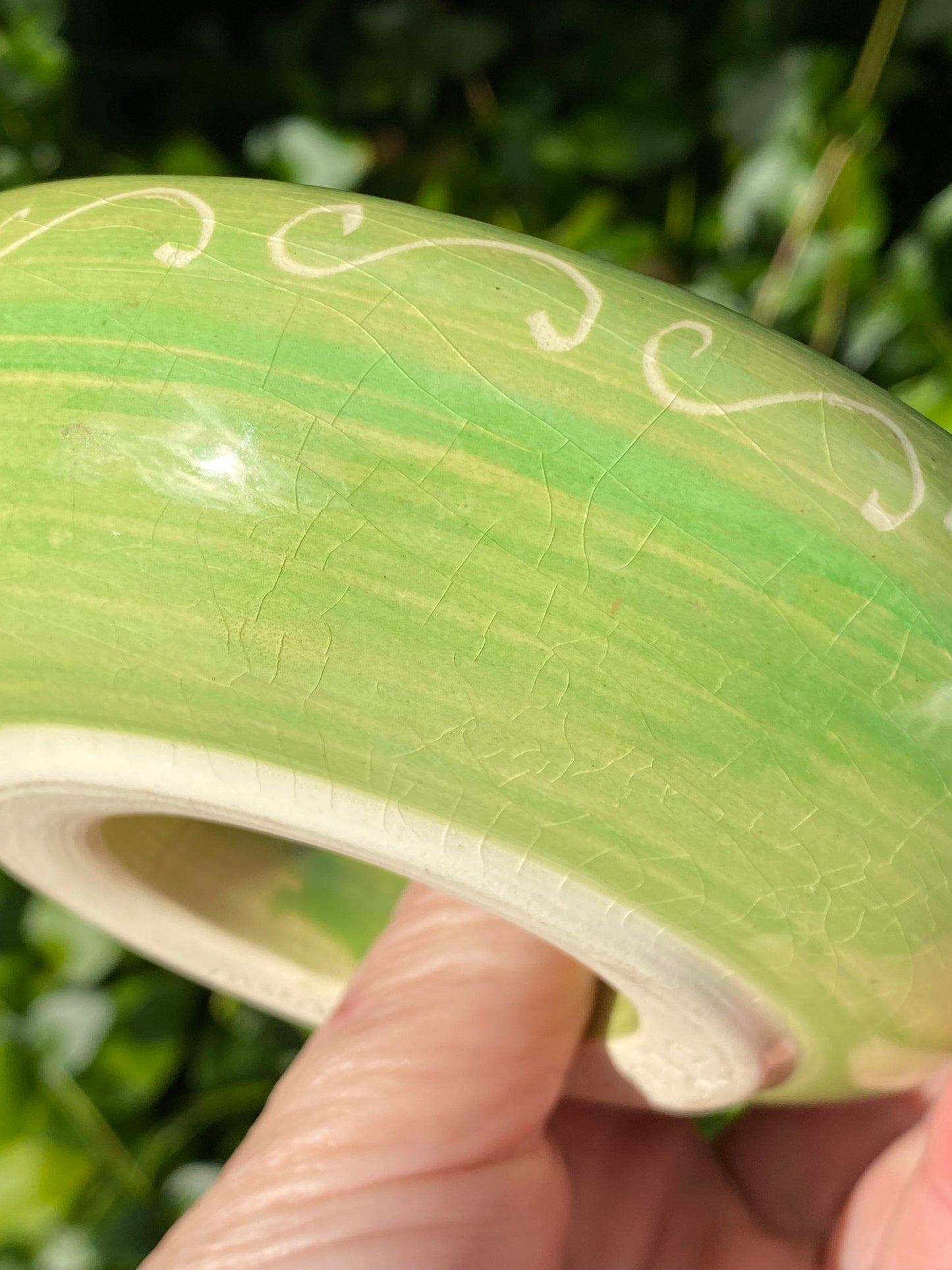 Charles Wilton Float Bowl Posy Ring - green