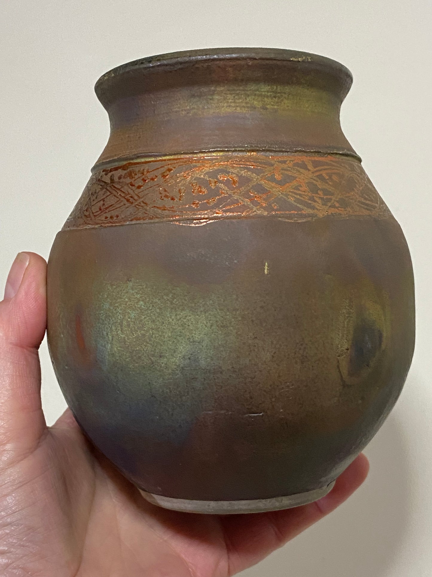 Highly collectable: Don James Iridescent Glazed Raku Fired Pottery Vase