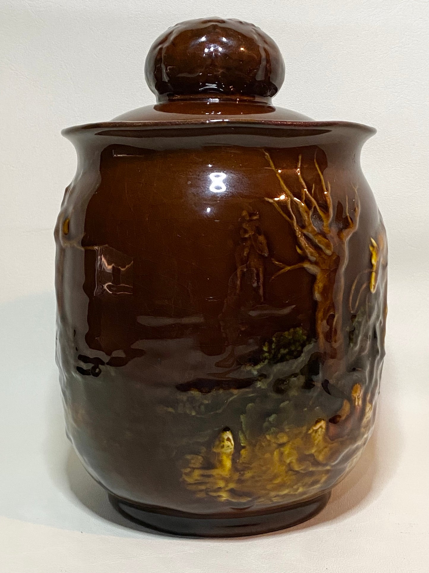 Antique Royal Doulton Ceramic Humidor (tobacco jar) 1901-1922