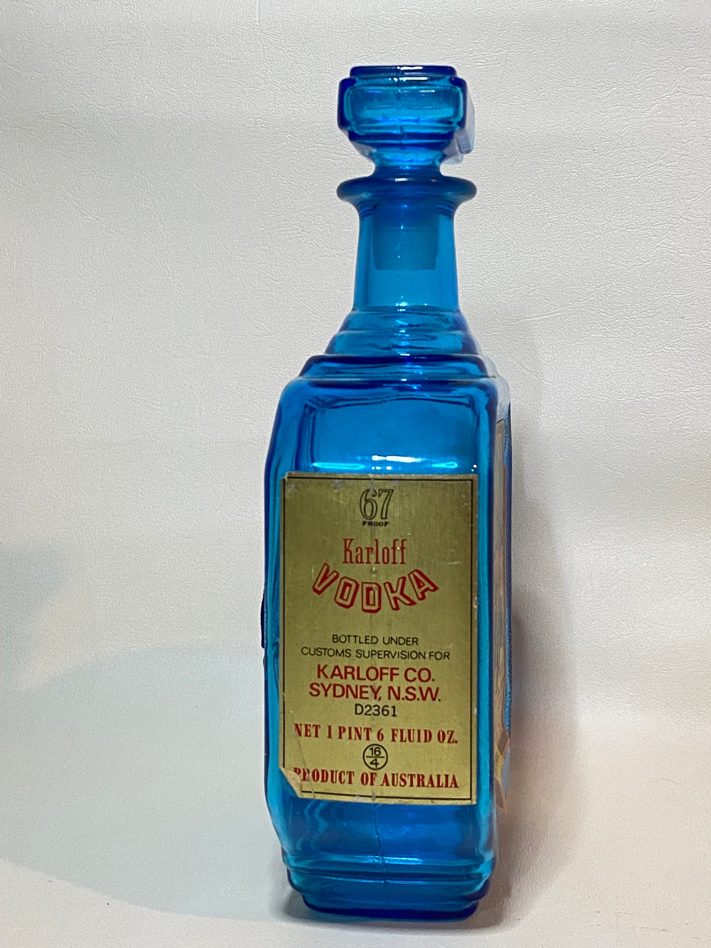 Highly Collectable Commemorative Captain Cook Bicentennial Blue Decanter - E. Phillips Fox Cook's Landing