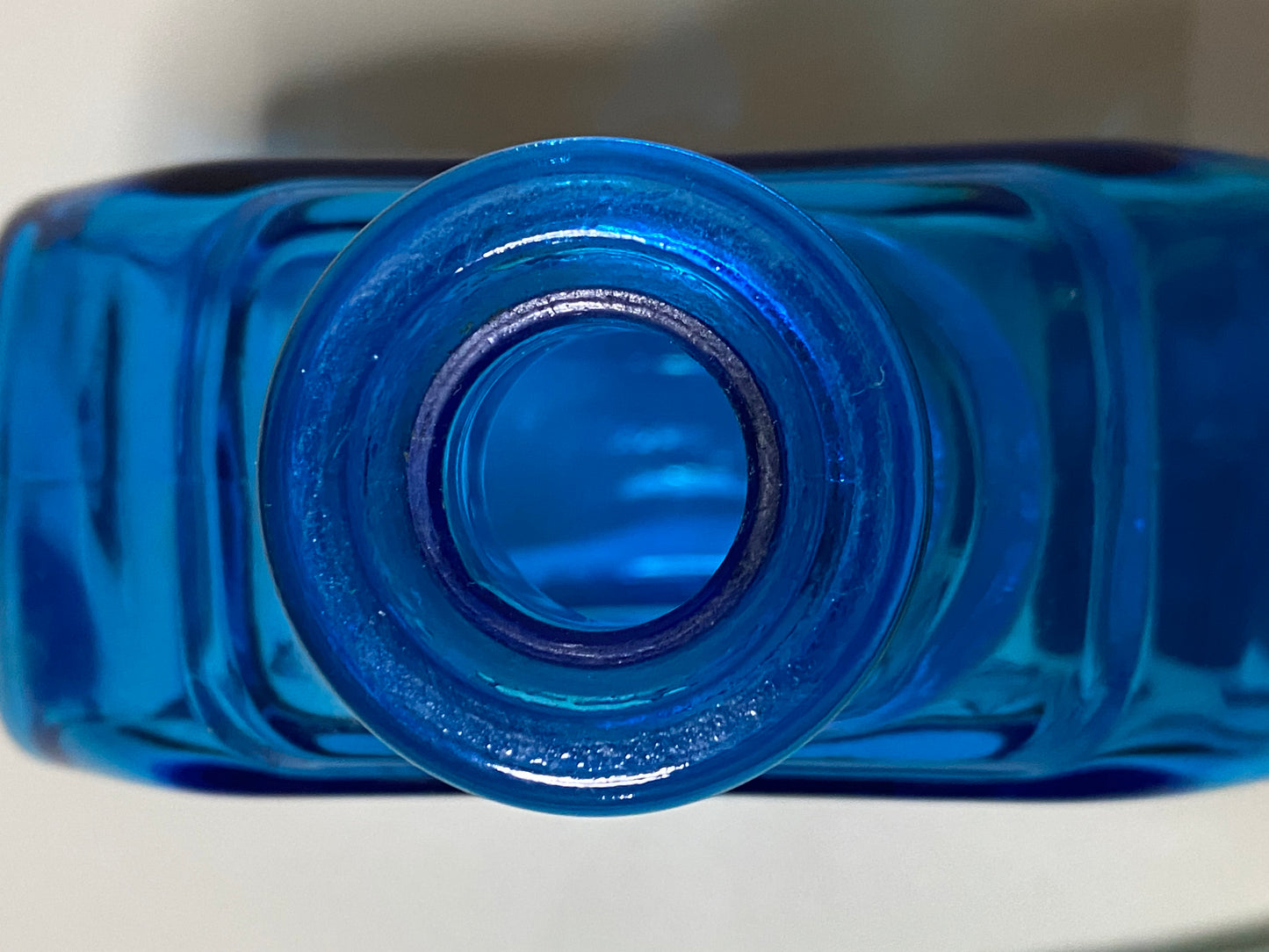 Highly Collectable Commemorative Captain Cook Bicentennial Blue Decanter - E. Phillips Fox Cook's Landing