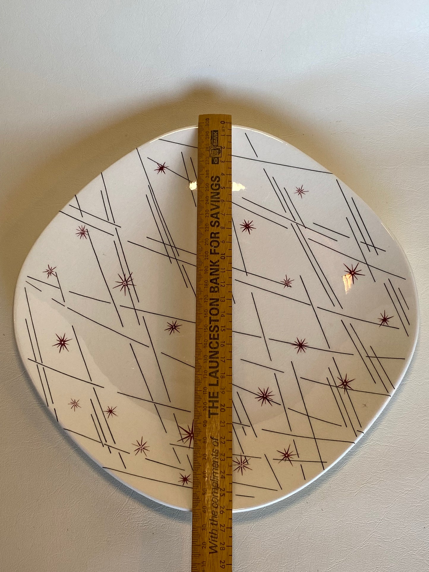 1950s MCM J&G Meakin England ’Starlight’ starburst serving plate with detachable handle