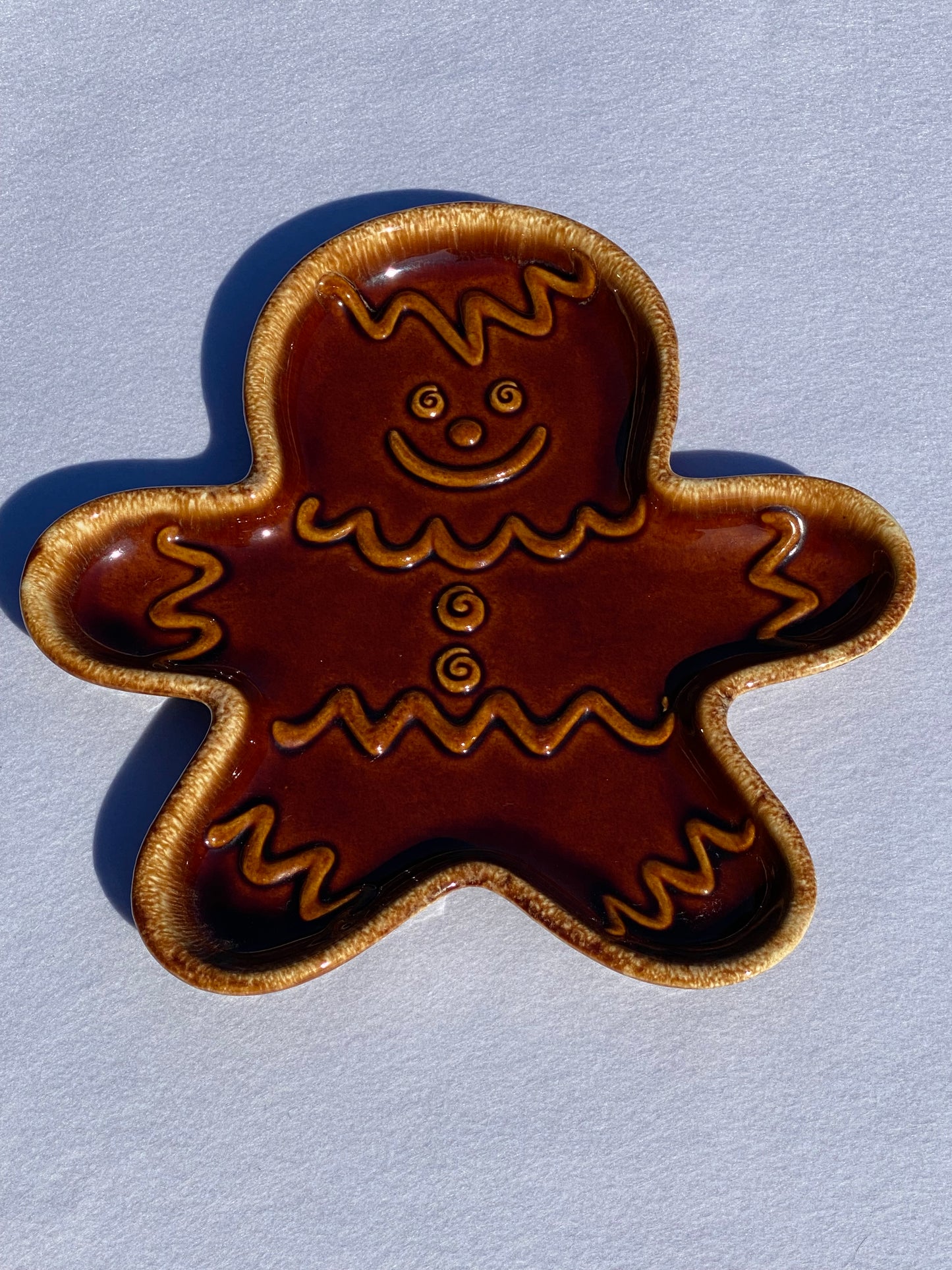 1. Vintage HULL USA Gingerbread Man Cookie Plate (lighter glaze) 40+ years old