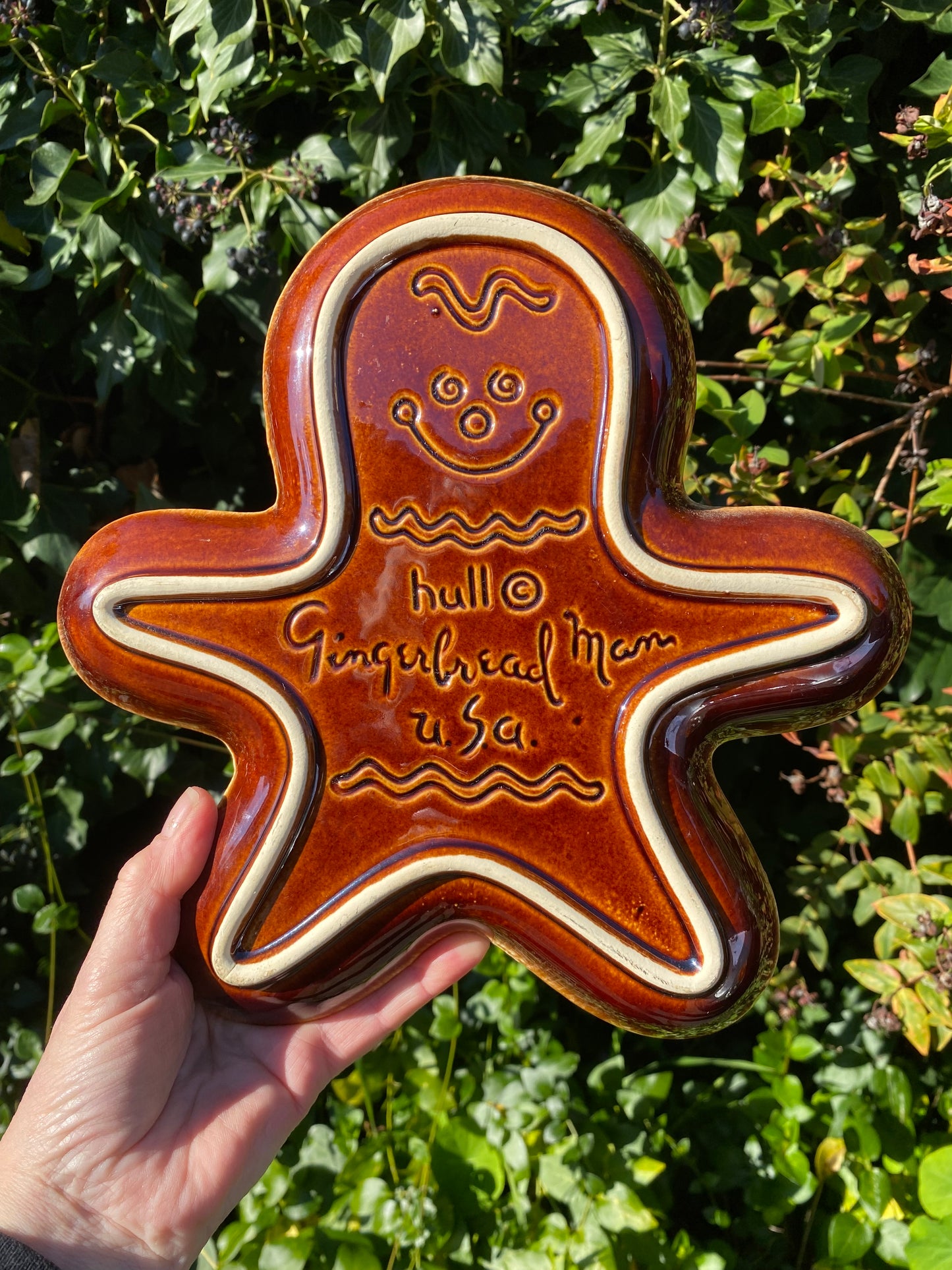 1. Vintage HULL USA Gingerbread Man Cookie Plate (lighter glaze) 40+ years old