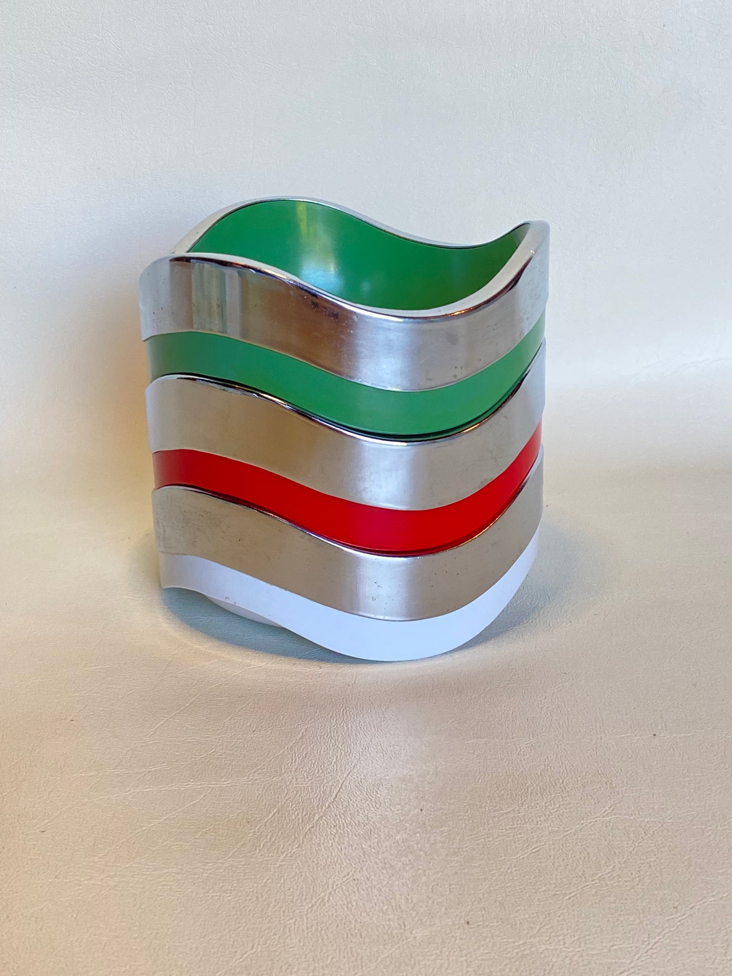 Iconic MCM Japanese Yax Ashtrays (or trinket dishes) Designed by Isamu Kenmochi