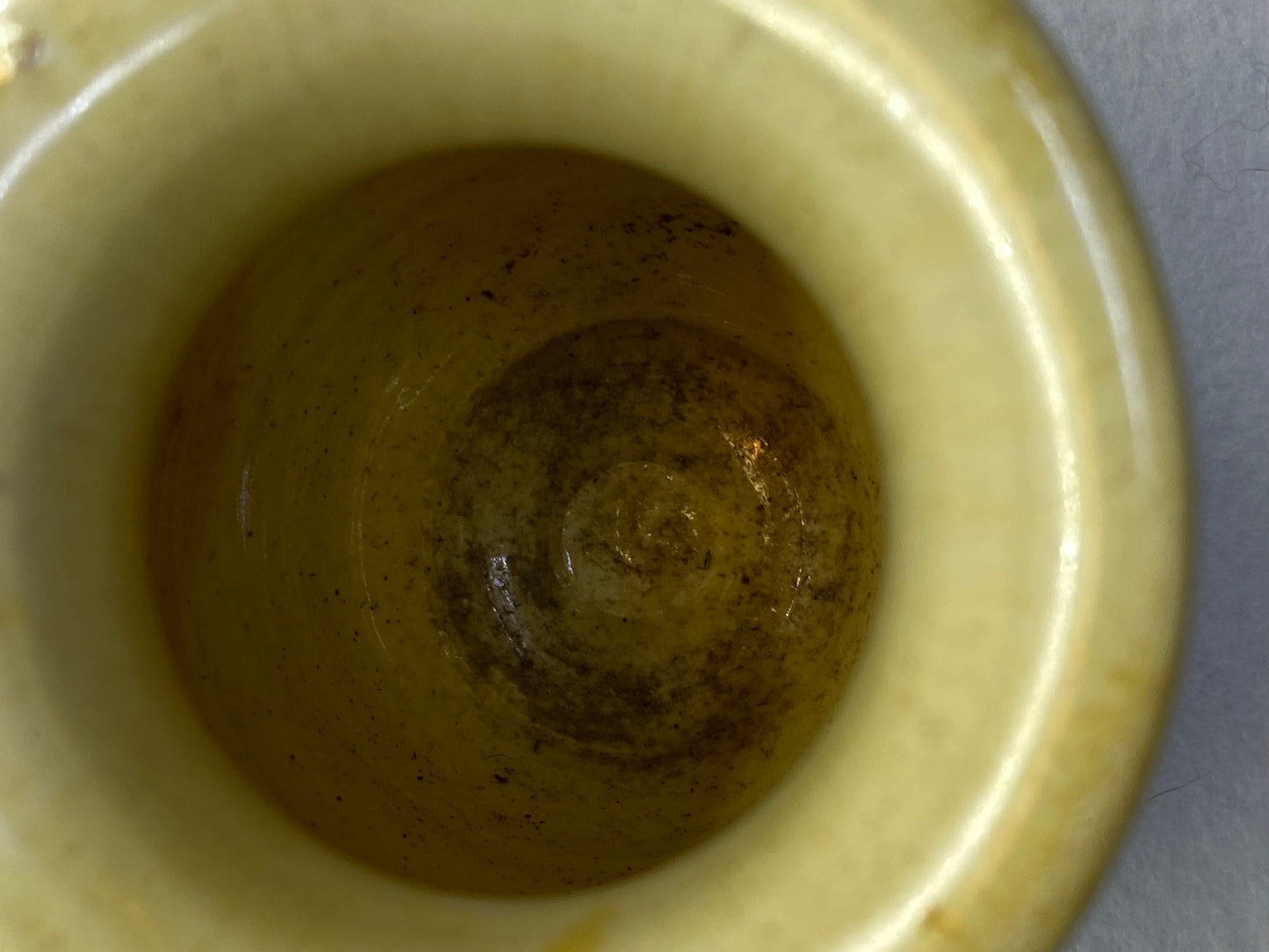 Remued Australia- late series 19 pottery vase