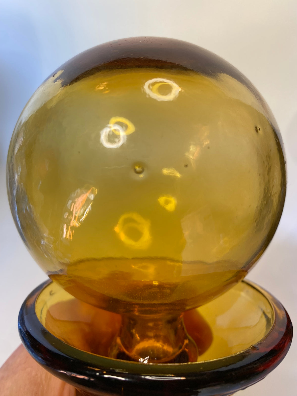AMBER Vintage 1960s Mid-Century Italian Empoli Glass Decanter with Ball Stopper