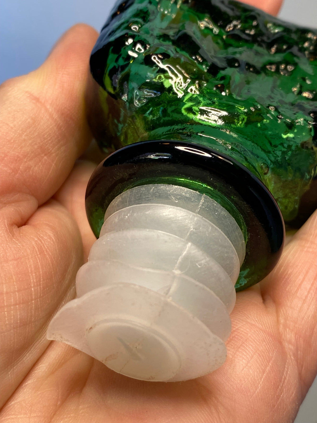 GREEN Brutalist Empoli Decanter