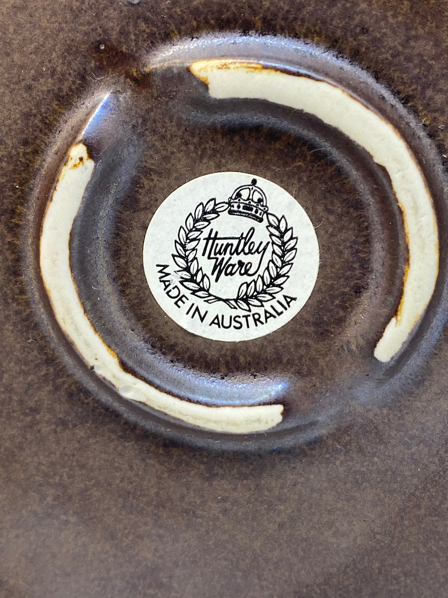 Vintage Australian Huntley Ware casserole with original sticker