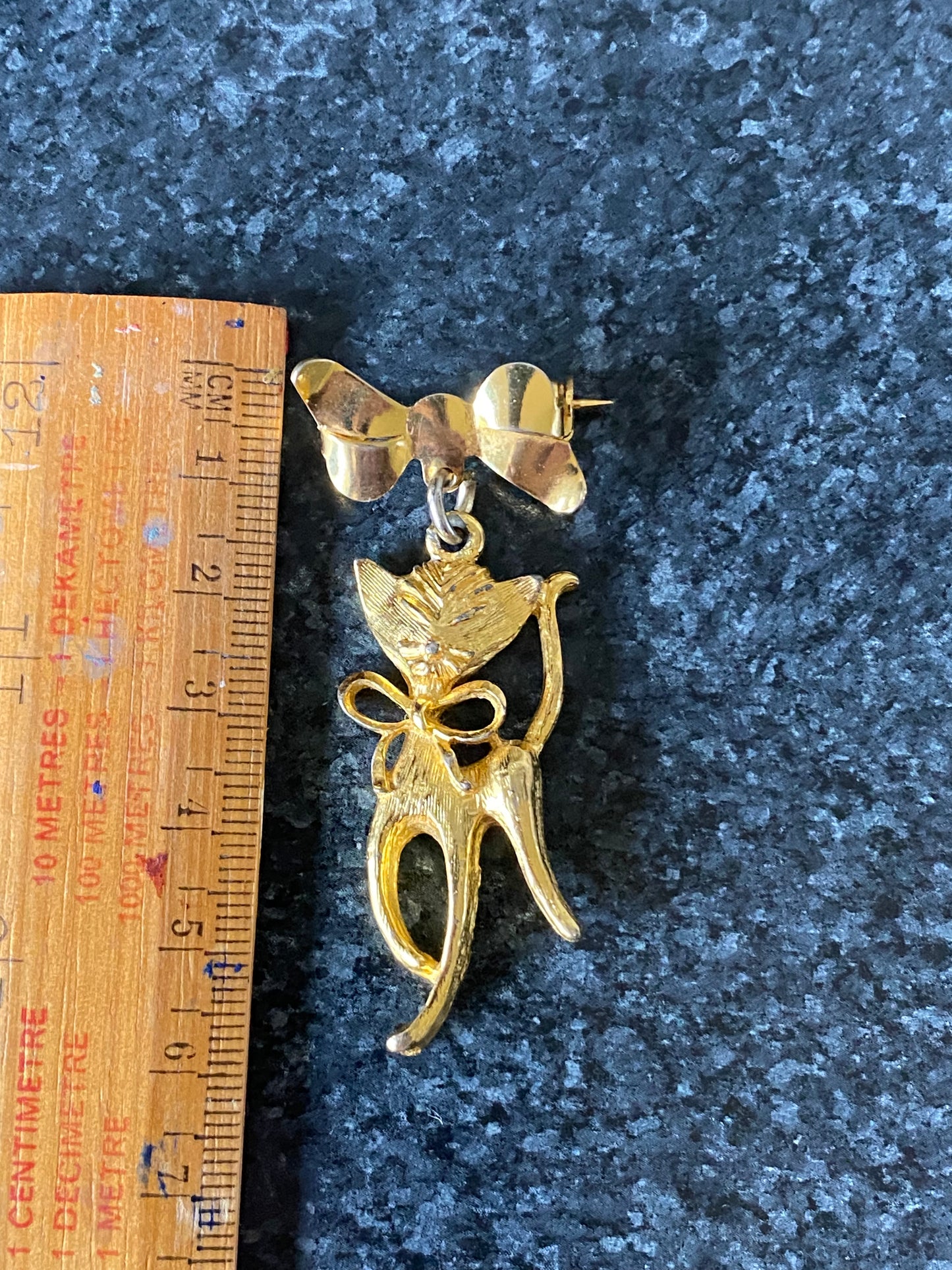 Vintage American 1950s Siamese Cat Brooch by Gerry’s Creations Inc