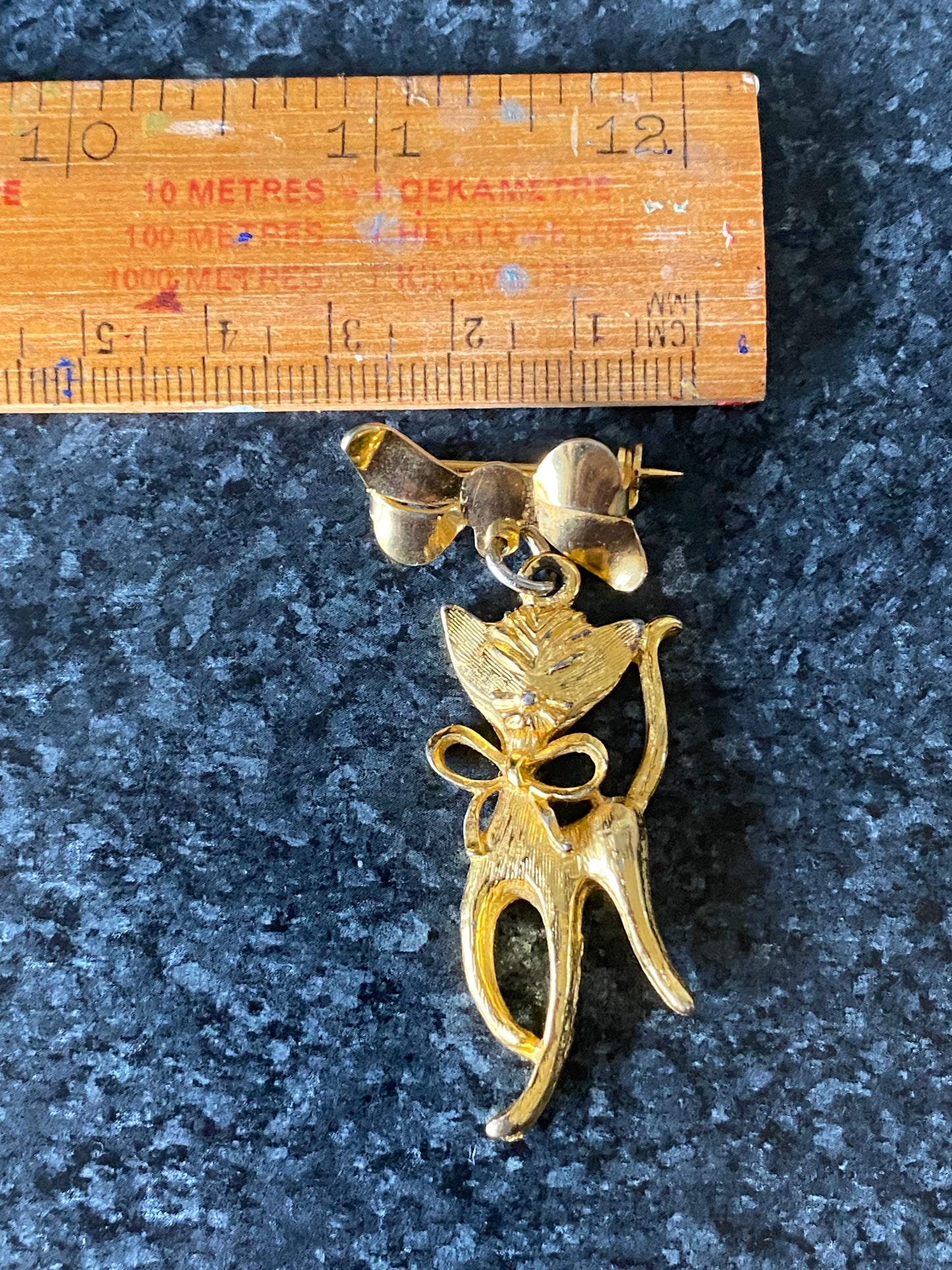 Vintage American 1950s Siamese Cat Brooch by Gerry’s Creations Inc