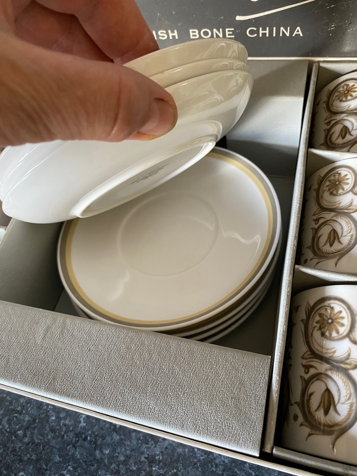 Susie Cooper Fine Bone China Venetia c 2039 box set of six cups and saucers
