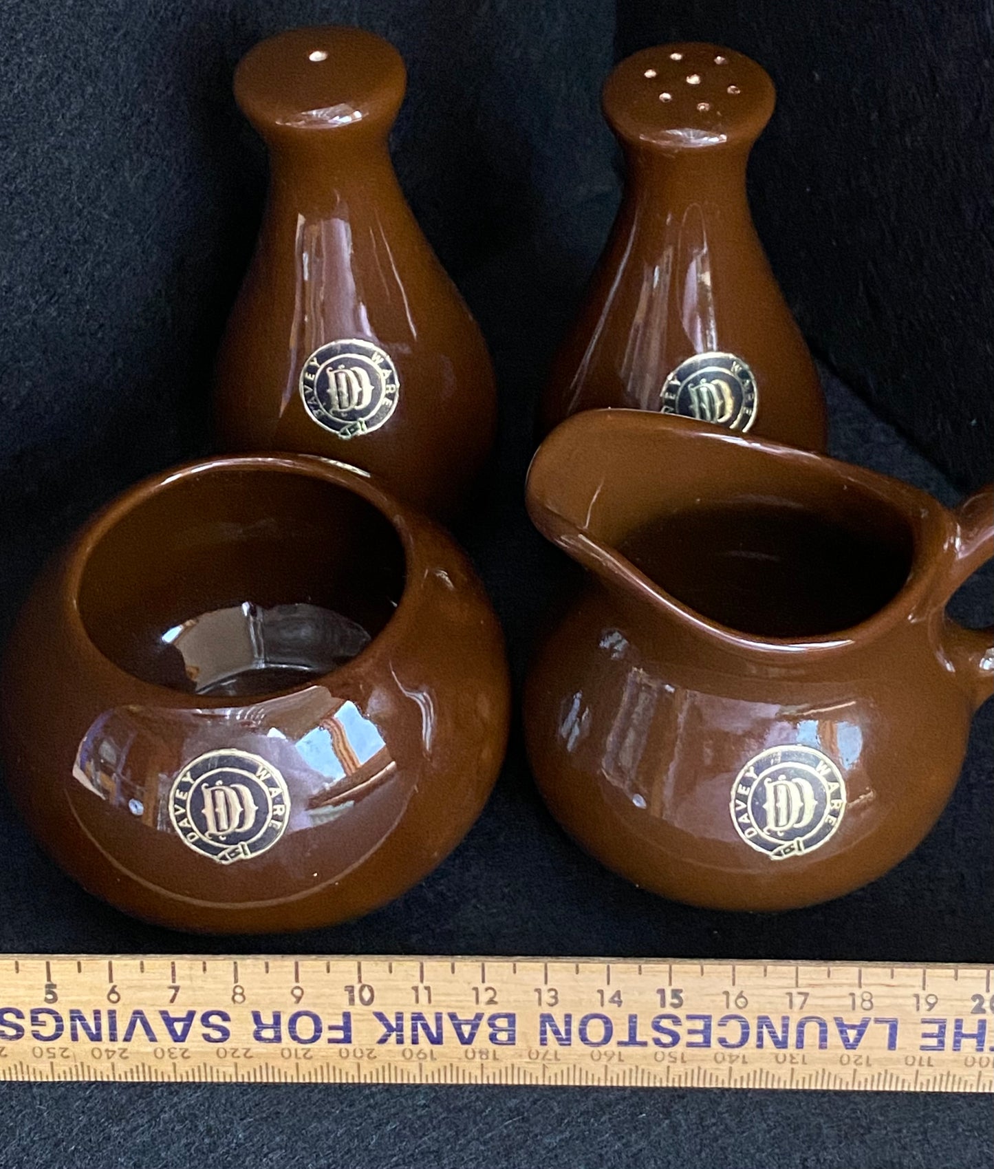 Davey Ware ‘Port Elliot’ Australia Pottery (Salt & Pepper shakers, Cream Jug and Bowl)