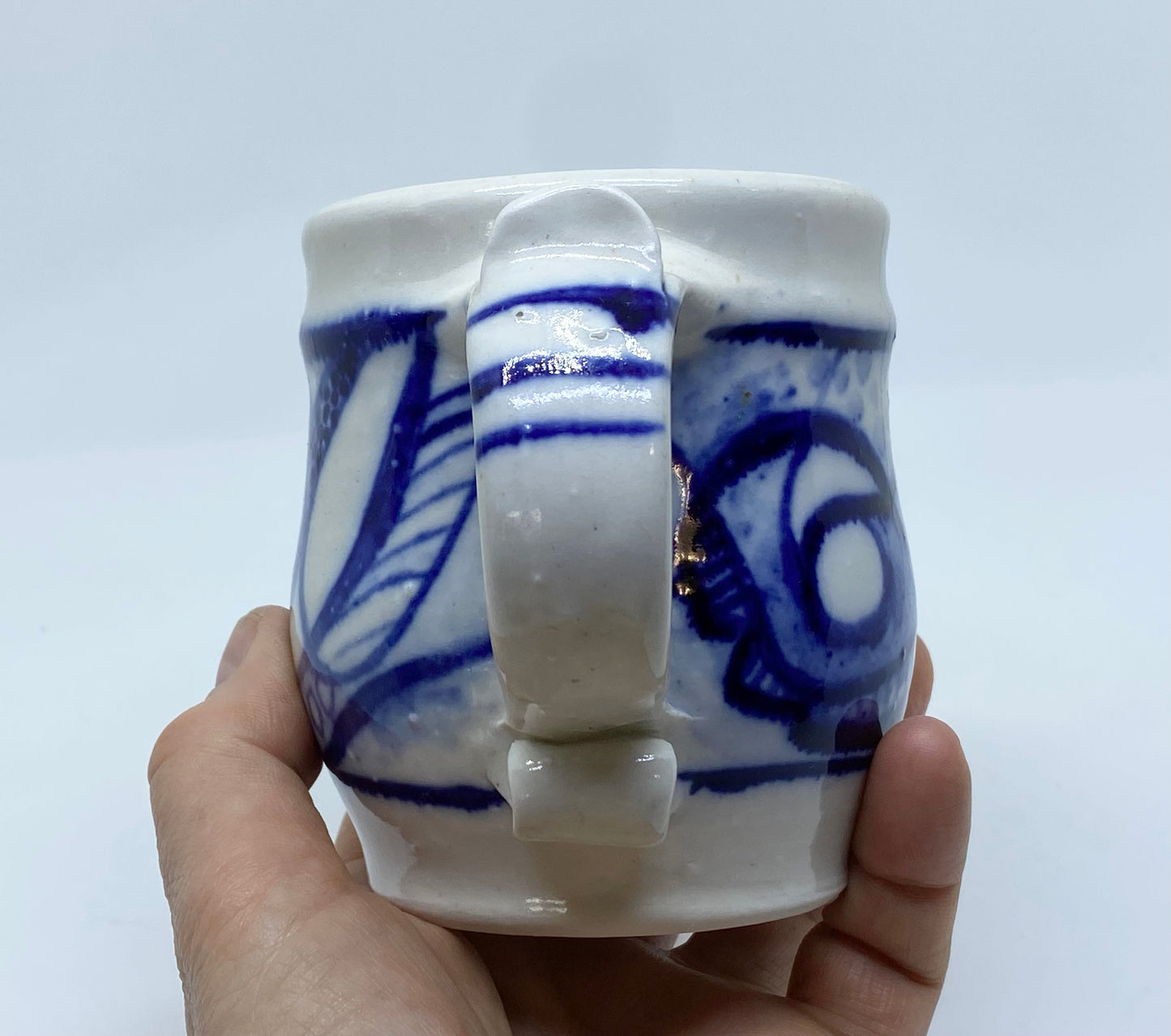 Eileen Brooker mug handle