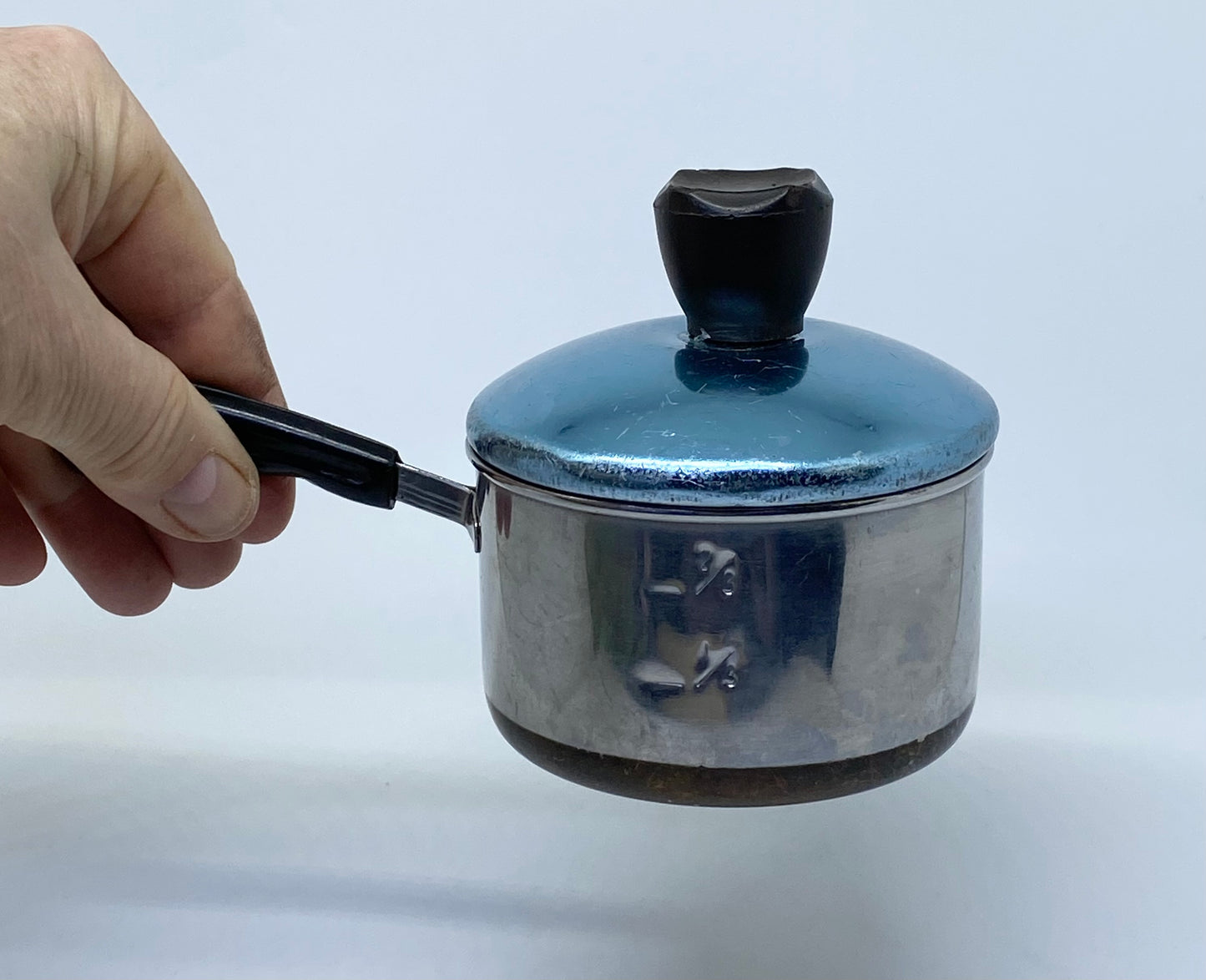 1 cup measuring saucepan anodised lid