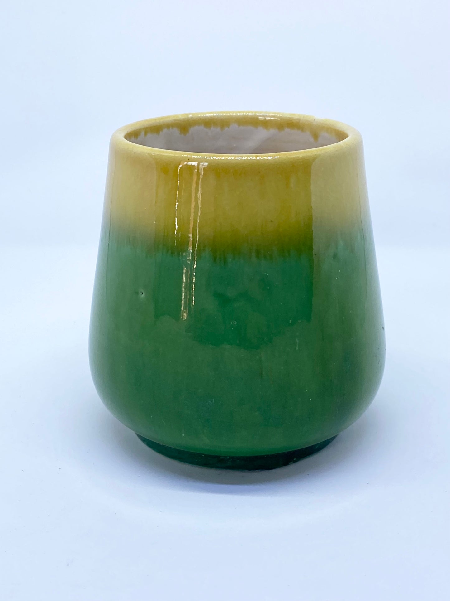 McHugh 34 -sugar pot/vase